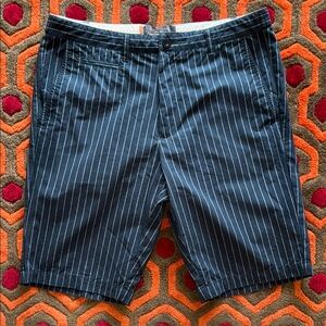 Ben Sherman Pinstriped Black Flat Front Shorts Men's 32W